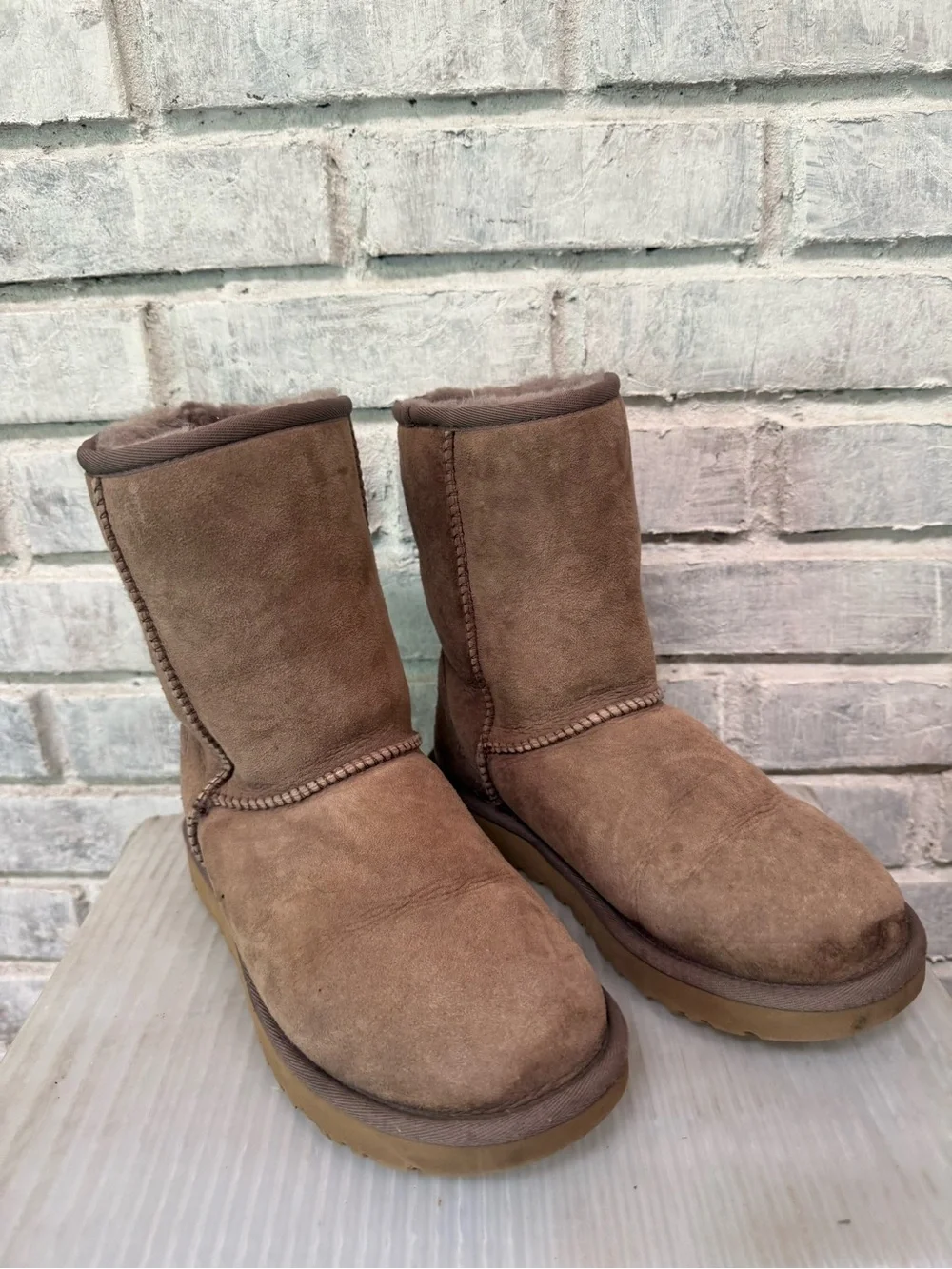 UGG Women's Short Suede Winter Boots